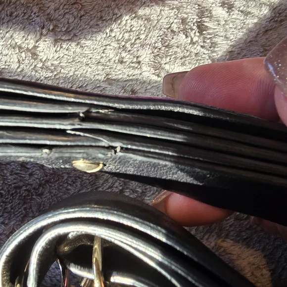 Valentino Garavani VINTAGE SATCHEL Black Leather Bag - Picture 8 of 16